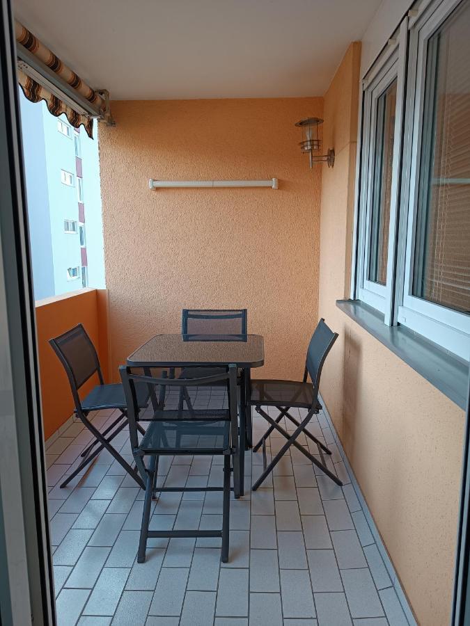 Apartment "Waldblick" - 77 Qm, 2 Schlafzimmer, Direkte S-Bahnverbindung Nach Basel, Schweiz Maulburg Eksteriør billede